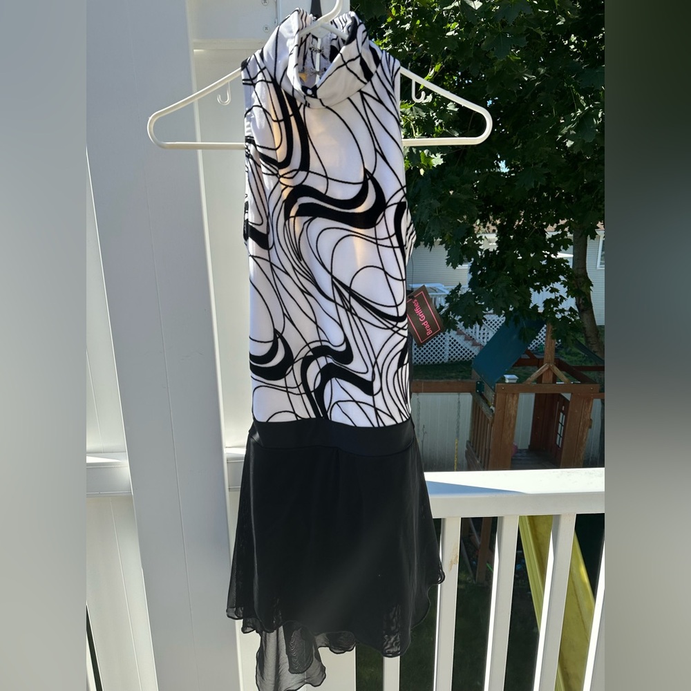 Brad Griffies Adult Large figure ice skating dance dress. NWT